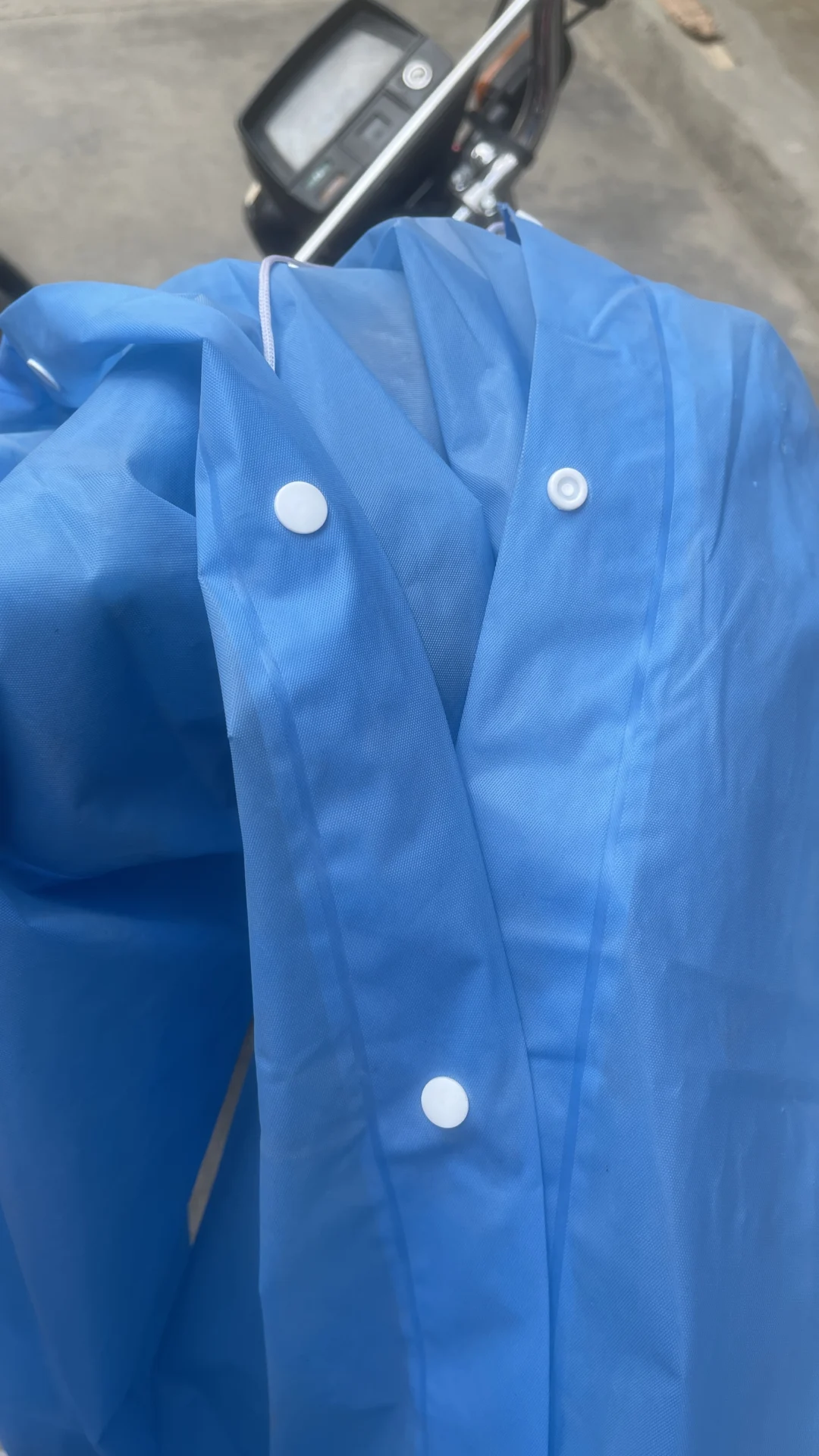 EVA Portable Raincoat for Adult photo review