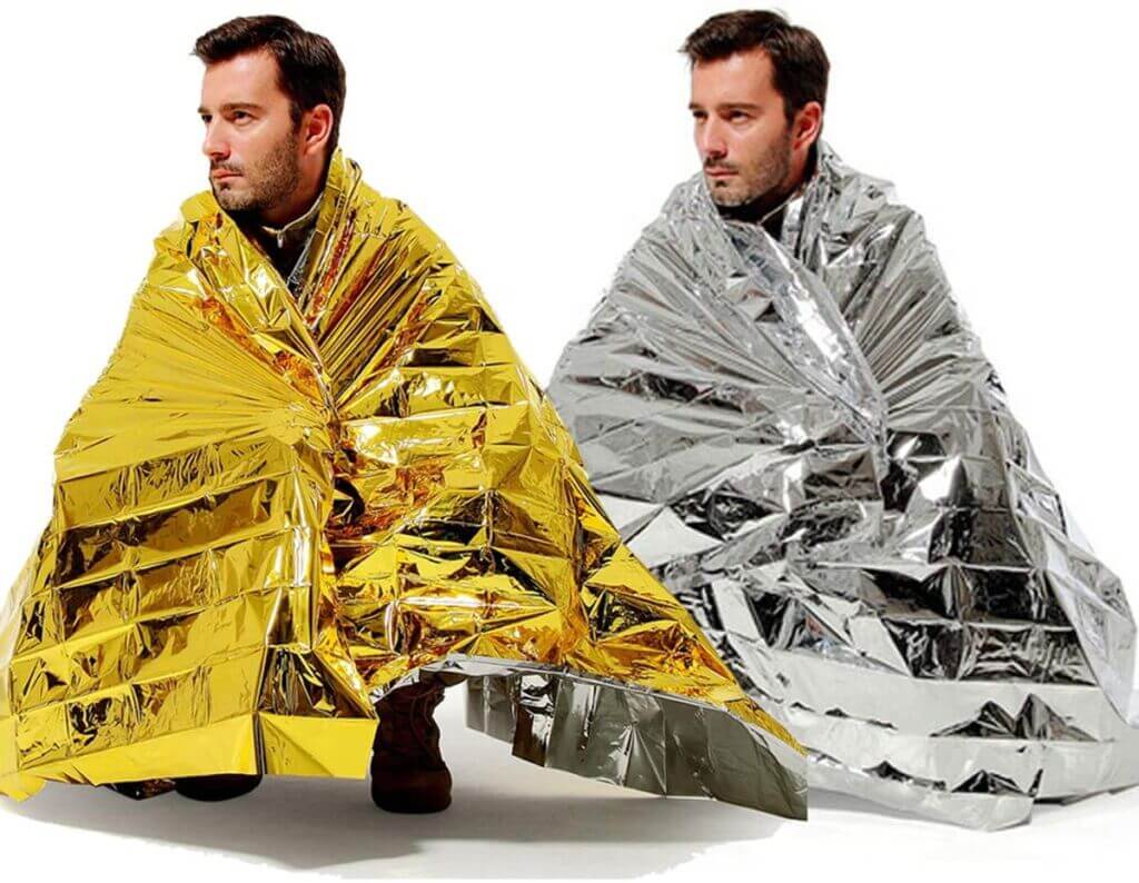 Decathlon Aptonia Emergrncy Use Survival Blanket — Alpinist