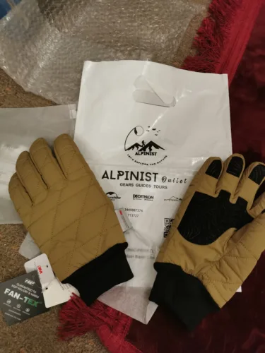 Naturehike Outdoor Diamond Pattern 3M Insulated Gloves photo review