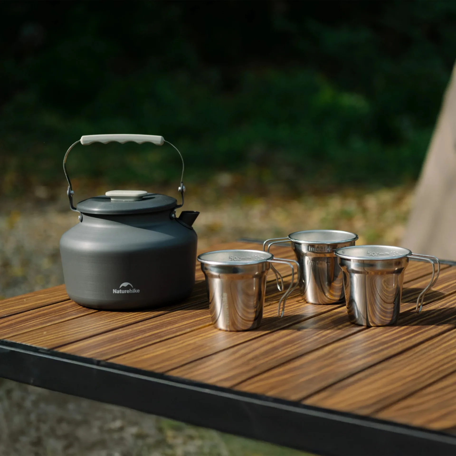Naturehike Outdoor Camping Portable Aluminum Alloy 1.4L Kettle with Stainless Steel 150ml Capacity Cups - Image 2